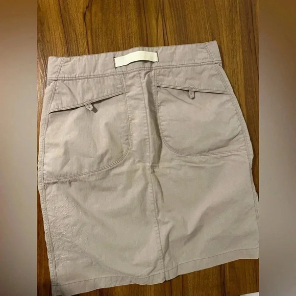 L.L BEAN Tan Khaki Adjustable Waist Casual Skirt Size 4 - Picture 3 of 11